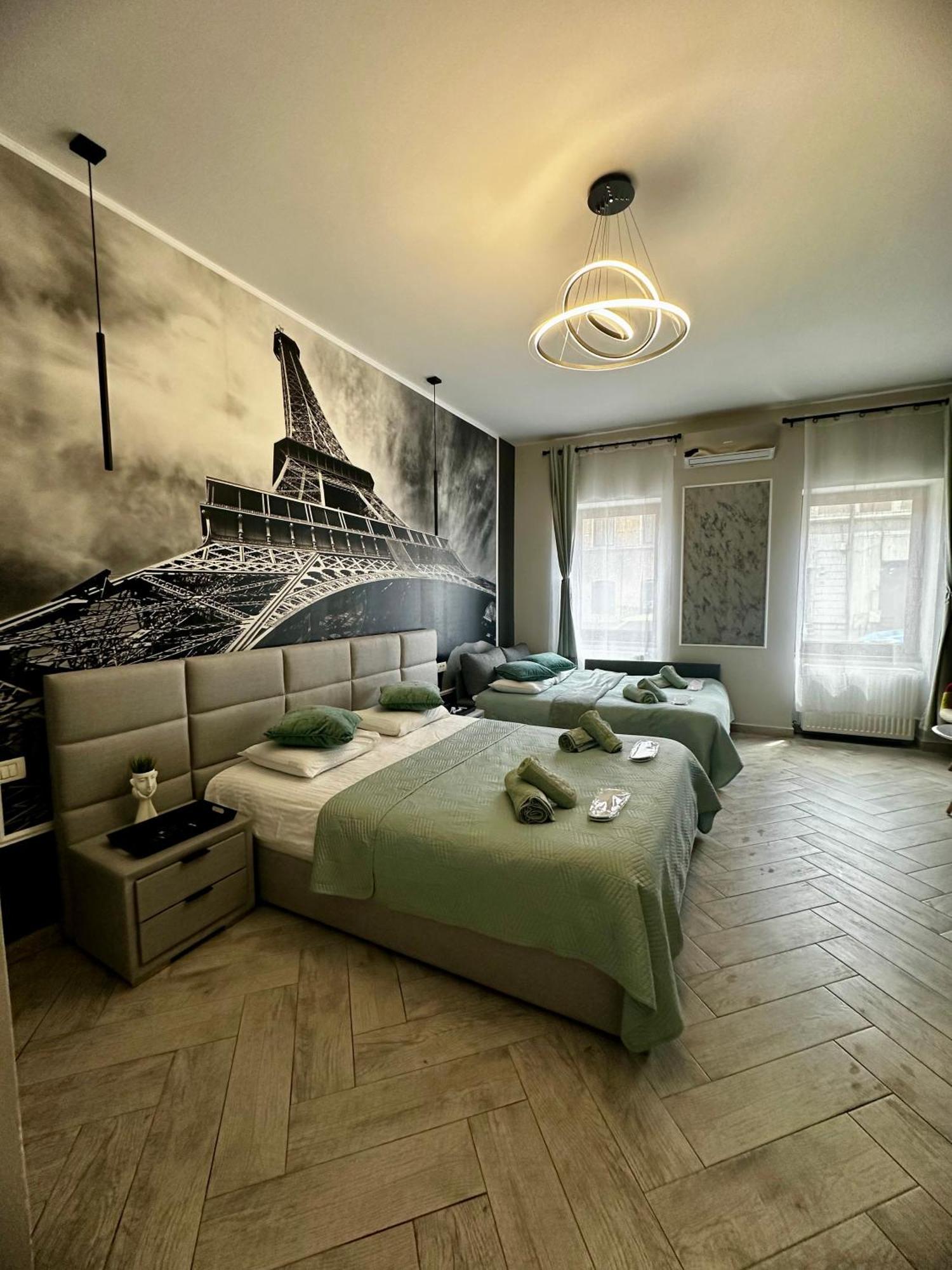 Stay Inn Central Brasov Apartments Esterno foto
