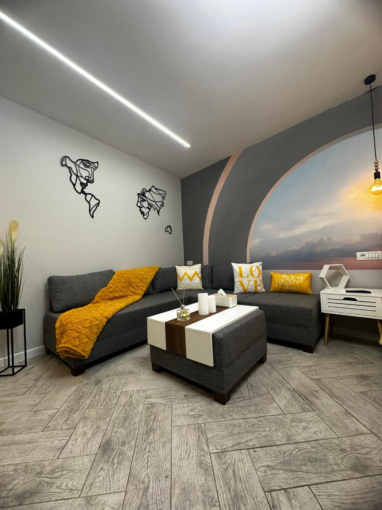 Stay Inn Central Brasov Apartments Esterno foto