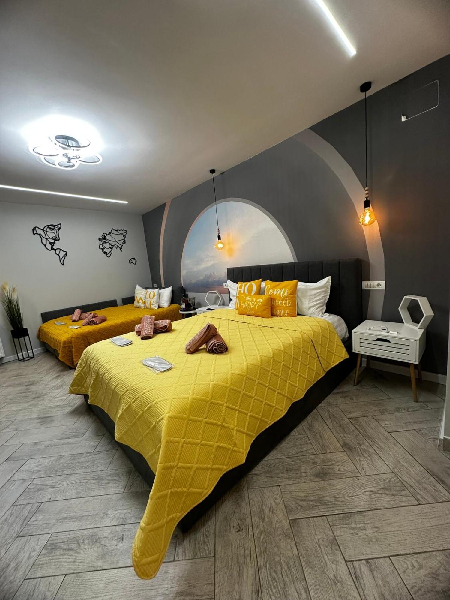 Stay Inn Central Brasov Apartments Esterno foto